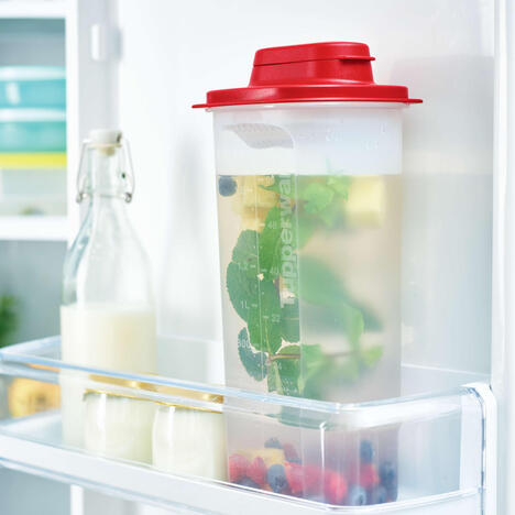 Tupperware Slim Line Kanne 2 l med sil 