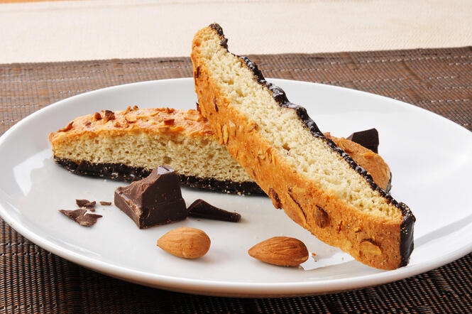 Tupperware Biscotti 