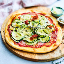 Zucchini pizza