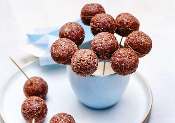 Tupperware No-bake sjokolade- og kokoskuler 